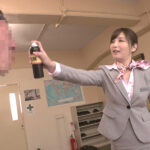 ＜痴女＞ 完全M男化フライト生活 佐々木あき 【高画質】