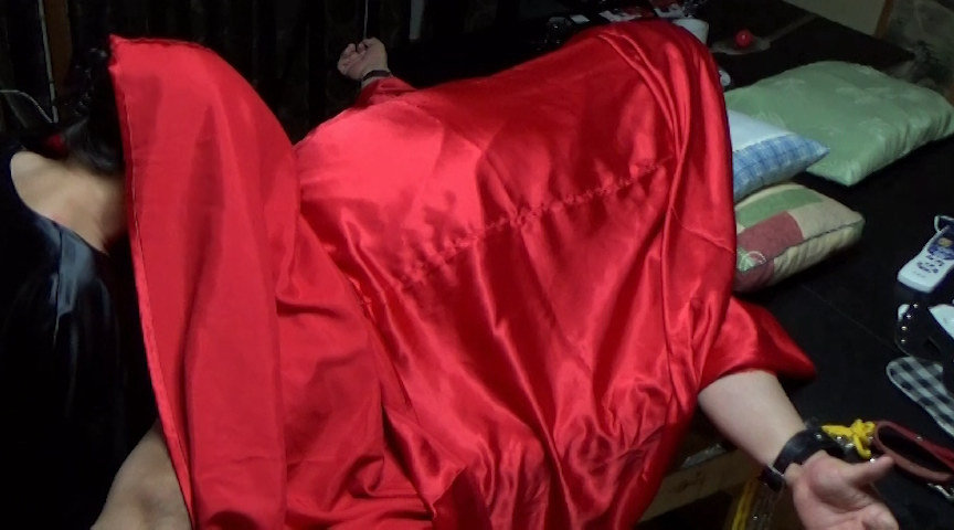 ＜痴女＞ マントサテン女王様の強制連続射精＆射精直後亀頭責め 【高画質...