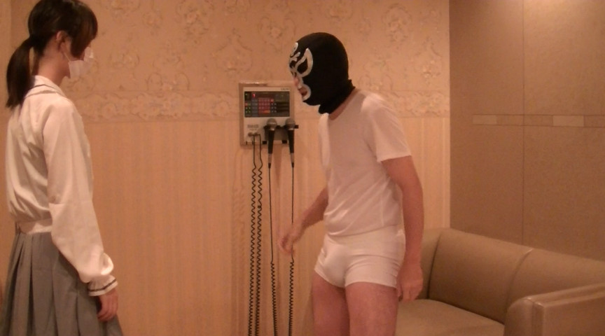 ＜痴女＞ パパ活おさわりM男撃退 【高画質】