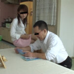 ＜痴女＞ 美人女教師の恐怖授業は駄目生徒をブーツで体罰 【高画質】