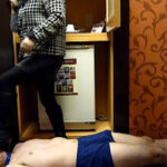 ＜痴女＞ 黒ブーツドSお姉さまによる踏み付けM男いじめ 【高画質】