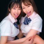 ＜痴女＞ 男に体液を飲ませて喜ぶW痴女子校生 【高画質】