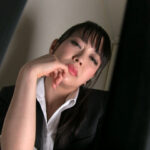 ＜痴女＞ 大嘔吐地獄 ゲロ袋に改造され、食い続けるM男たち 【高画質】