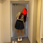 ＜痴女＞ お姉ちゃんの友達のあいなが家に来て電気アンマやられた 【高画質】