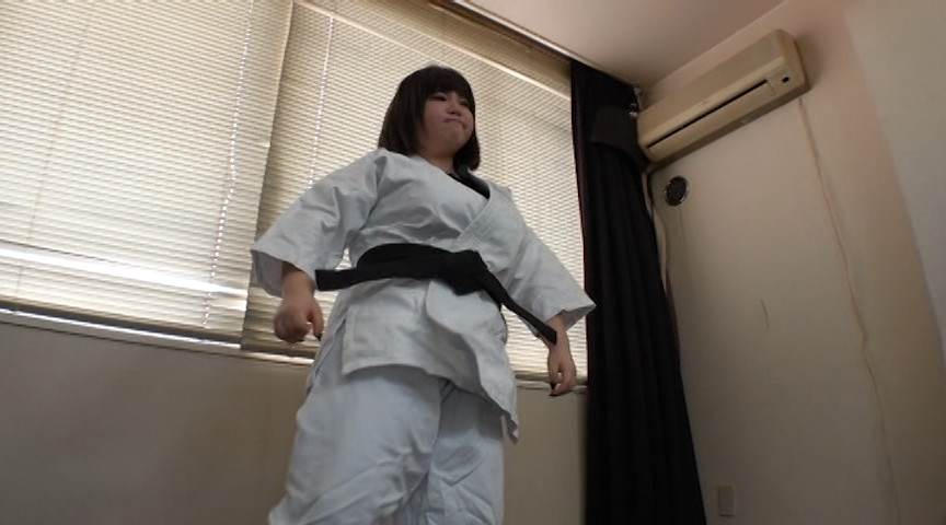 ＜痴女＞ Jcupロケット巨乳 男潰し 甘音メロ 【高画質】