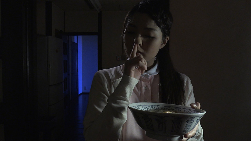 ＜痴女＞ 拷問介護 糞喰えヘルパー 強制食糞介護認定 【高画質】