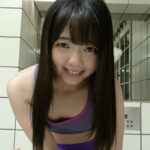 ＜痴女＞ 人気女優 泉りおんチャンのM男エロくすぐり！ 【高画質】