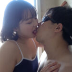 ＜痴女＞ スク水美女がドM男に唾吐き＆ご褒美でベロチュー 【高画質】