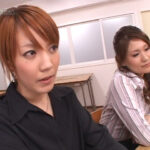 ＜痴女＞ 突然2人の痴女に3P接吻を強要された僕。 【高画質】