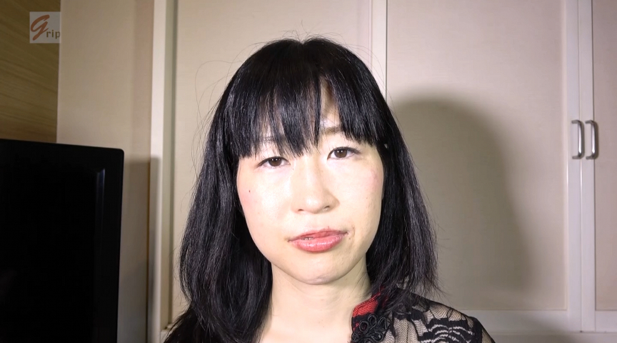 ＜痴女＞ 30代から始めた矯正を徹底鑑賞！歯列矯正中の熟女 【高画質】