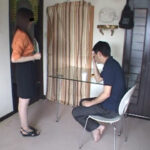 ＜痴女＞ 顔踏み好きなコーヒーレディ 【高画質】