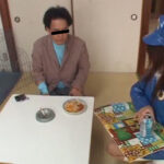 ＜痴女＞ ミニスカポリスを盗撮した男への罰は白ブーツ踏みと鞭 【高画質】