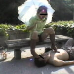 ＜痴女＞ 野外ブーツ舐め踏み★人間階段編 【高画質】