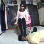 ＜痴女＞ 可愛いOL様の占有顔踏み便利屋 【高画質】