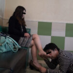 ＜痴女＞ 働く女性専用足裏口中洗浄機（4） 【高画質】