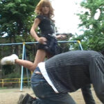 ＜痴女＞ 黒GALタマ蹴り総長 【高画質】