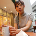 ＜痴女＞ 【厳選素人ちゃん】男を骨抜きにする絶品手コキ 【高画質】