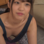 ＜痴女＞ 胸チラを発見し、見てたけど、やっぱりバレてた？！ 18 【高画質】