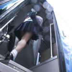 ＜痴女＞ 女子校通学バスに乗り込み勃起したらヤられた1 【高画質】