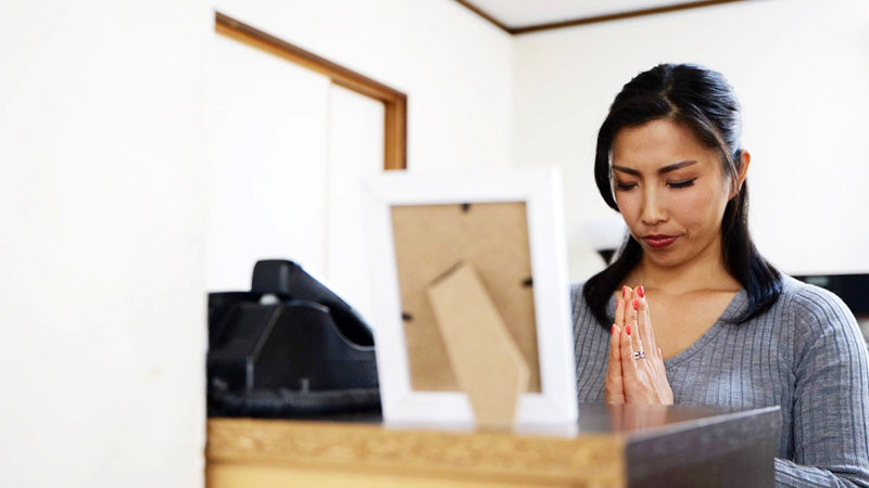 ＜痴女＞ お婆ちゃんと孫 かおる（55歳／Jカップ） 【高画質】