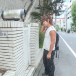 ＜痴女＞ 久々に実家帰ったら民泊施設になってた 母娘3人に中出し 【高画質】