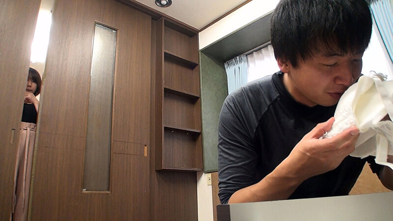 ＜痴女＞ 「おばさんの私が下着を盗まれるなんて…」5 【高画質】