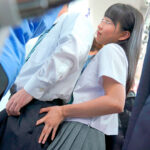 ＜痴女＞ 唾液ダラダラ接吻痴漢3 密着して舐めまくる痴女子○生 【高画質】