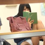 ＜痴女＞ 突然パンチラで挑発されてこっそりシゴいちゃった僕。8 【高画質】