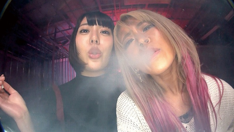 ＜痴女＞ 主観 タバコ美女 煙 ヤニベロ ドS淫語浴び手コキ 【高画質...