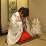 ＜痴女＞ 間違えてド淫乱女が降霊して逆レイプされちゃった！ 【高画質】