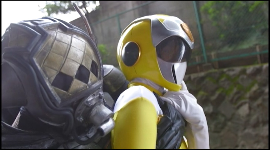 ＜痴女＞ 戦隊ヒロイン 禁断の少年ヒーロー誘惑 【高画質】