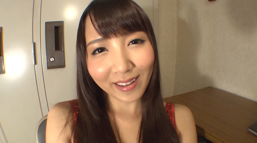 ＜痴女＞ 働くお姉さんの蒸れたパンスト美脚、ナイロンの質感2 【高画質...