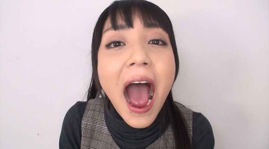 ＜痴女＞ 口内丸見え 大口ぱっくんフェラ 【高画質】