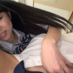 ＜痴女＞ バレたらヤバイ状況で密着しながら挑発してくる女たち3 【高画質】