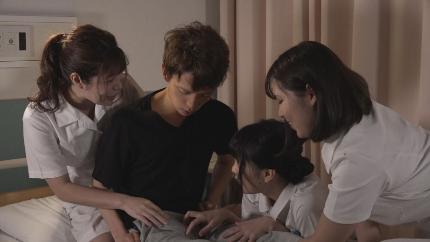 ＜痴女＞ デカチンの俺が入院したら看護師が連日SEXを求めてきた 【高...