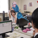 ＜痴女＞ 女性下着メーカーに転職したら男は僕一人でモテまくり 【高画質】