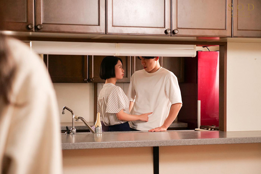 ＜痴女＞ 彼氏を寝取って生ハメ中出しさせる不動産レディ MINAMO ...