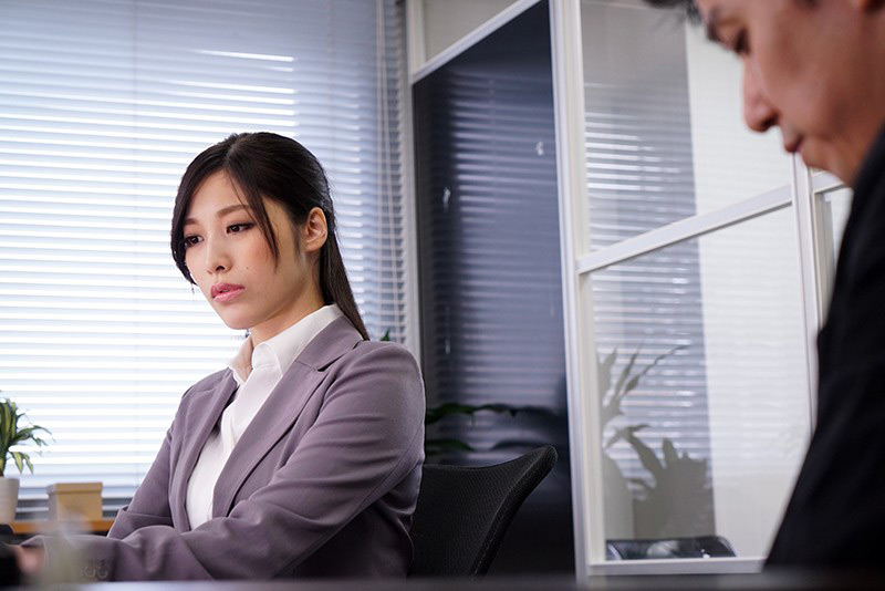 ＜痴女＞ 轟沈鉄枷地獄 EPISODE-04 春原未来 【DUGA】