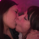 ＜痴女＞ 顔面舐め髪喰い唾液激突レズビアン 花＆ゆり 【DUGA】