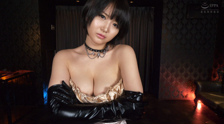 ＜痴女＞ 結梨女王様の調教部屋 【DUGA】