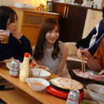 【痴女】 彼女の不在中に‘彼女の友達’に密着ねっとり乳首責めで射精漬けにされた週末 天使もえ ＜FANZA＞