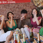 【痴女】 Madonna20周年記念×痴女特化レーベル《アチージョ》1周年記念作品！！ Madonna専属イイオンナ軍団がウブ青年を狩りまくる春の童貞卒業式 ＜FANZA＞