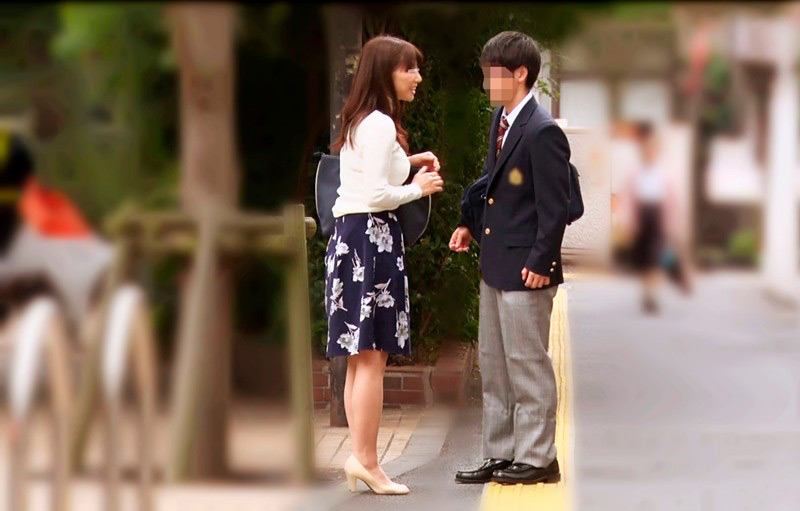 ＜痴女＞ 一般男女モニタリングAV 絶倫巨乳妻が逆ナンパ体験2 【DU...