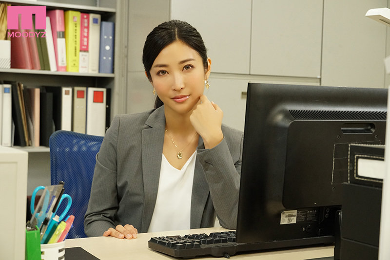 【痴女】 元パリピの絶倫女上司と下品な深夜残業 仕事で結果残せばご褒美...