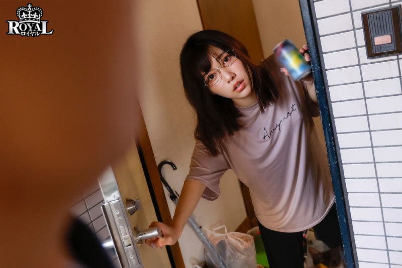 【痴女】 フられてズボラ痴女化し僕のチ○ポを貪り尽くすメンヘラ巨乳従姉...