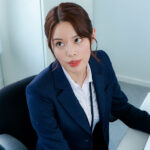 【痴女】 普段は厳しいのに二人きりになると…微笑んでチ○ポを欲しがる甘痴女上司 都月るいさ ＜FANZA＞