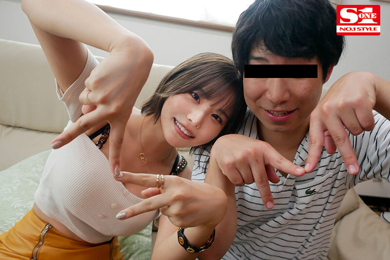 【痴女】 M男くん宅に‘本郷愛’が緊急初突撃！ 最高のクビレBODYと...