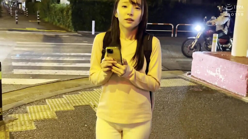 【痴女】 【露出～Roshutube～】オープンチャットで露出プレイを...