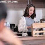 【痴女】 誤送信されてきた妻が完全に崩壊していた。 アチージョ式NTR 部下と妻の唾液だらだら体液だだ漏れ衝撃的《痴女》不倫映像―。 向井藍 ＜FANZA＞