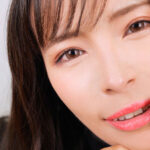 【痴女】 顔で抜く！！顔面ドアップガン見手コキ ＜FANZA＞